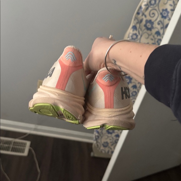 Hoka Clifton 9 Sneakers - Vanilla / Astral - Picture 7 of 9